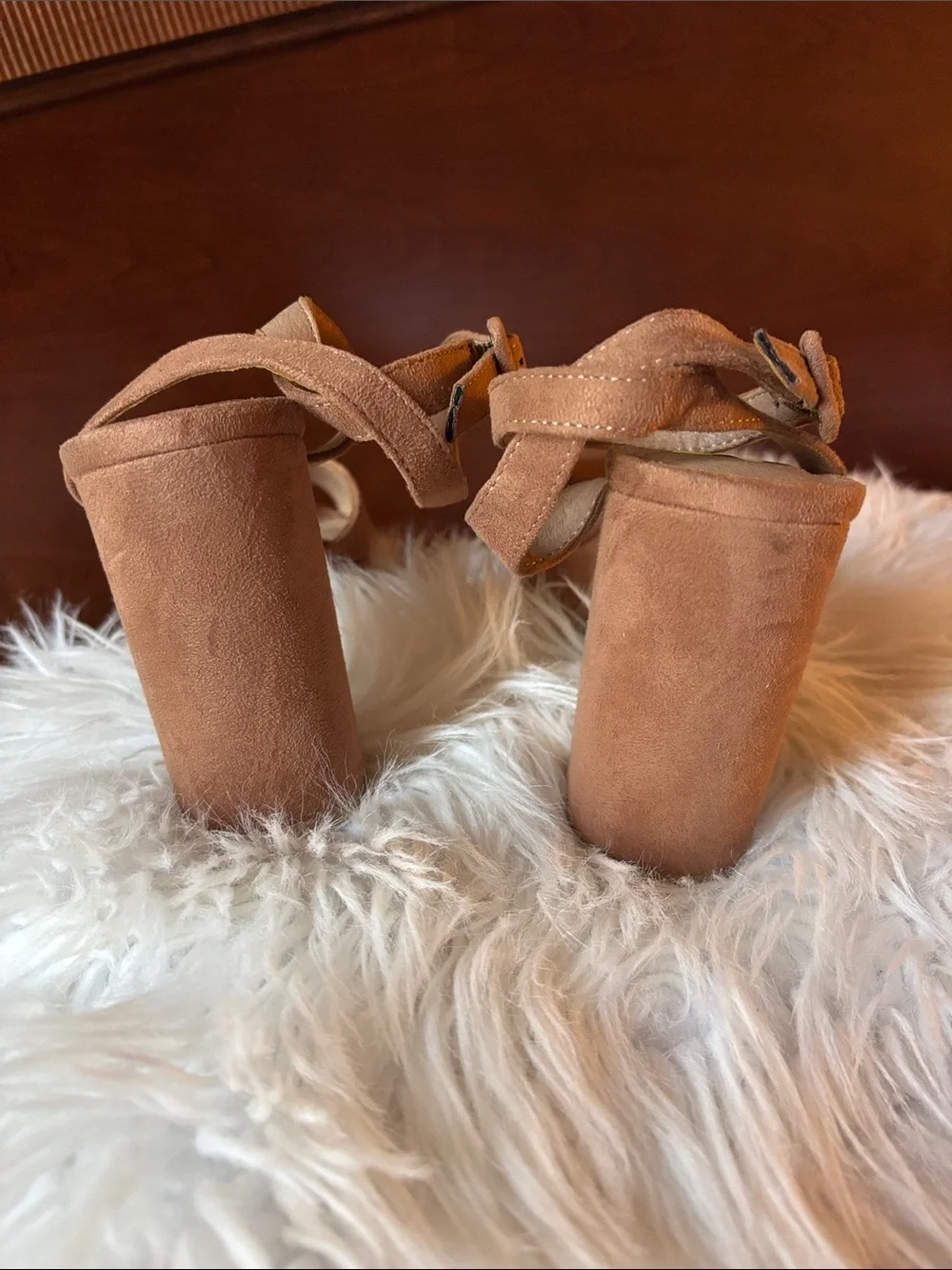 Chinese Laundry Tan Suede Platform TPP-001 Block Heels Size 7